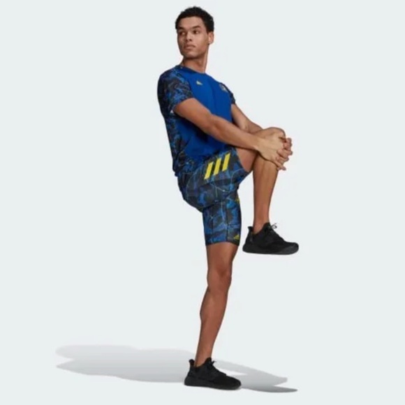 Adidas Men's BOSTON MARATHON ADIZERO Short Tights - men's size large - Picture 2 of 7